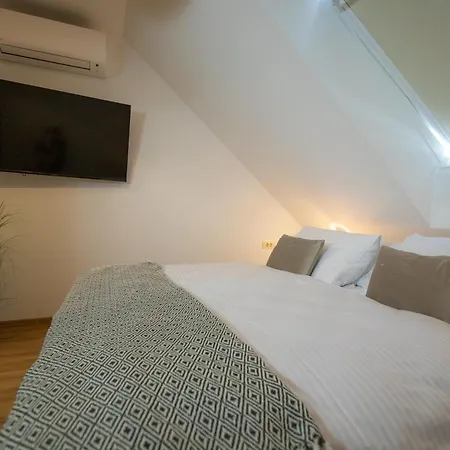 Hotel Hisa Trelc- Sobe