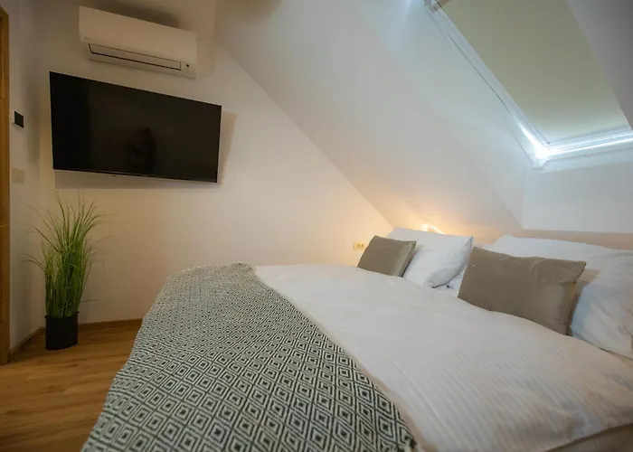 Hotel Hisa Trelc- Sobe